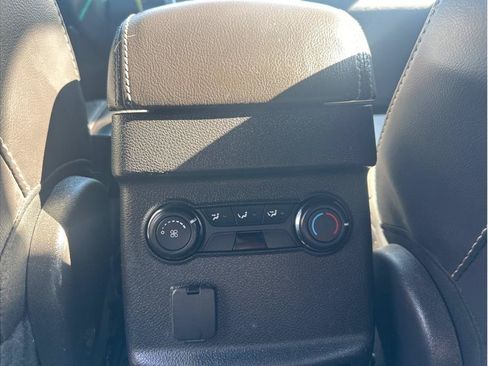 Used 2015 Ford Explorer Sport AWD/4WD image 12