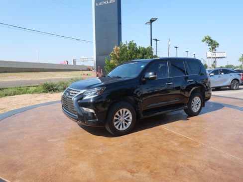 Certified 2021 Lexus GX 460 Premium w/ Premium Plus Package image 5