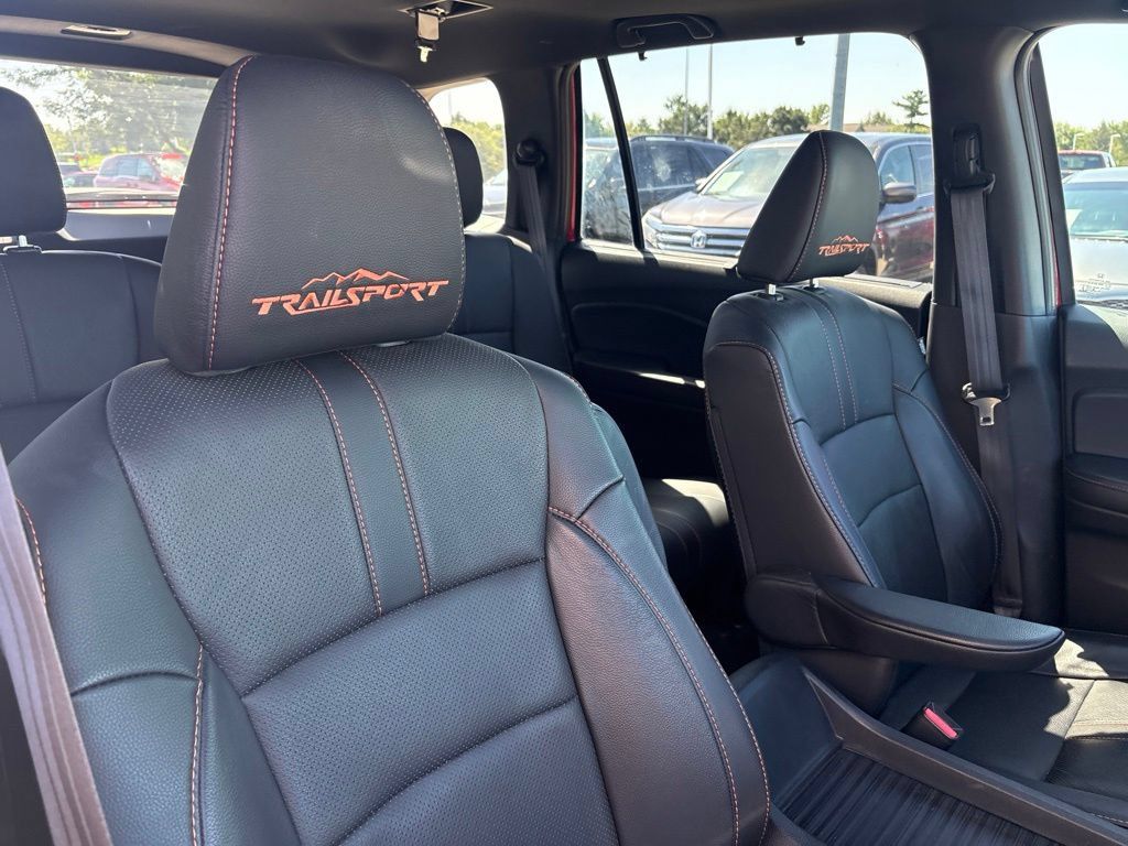 Certified 2023 Honda Passport TrailSport image 28