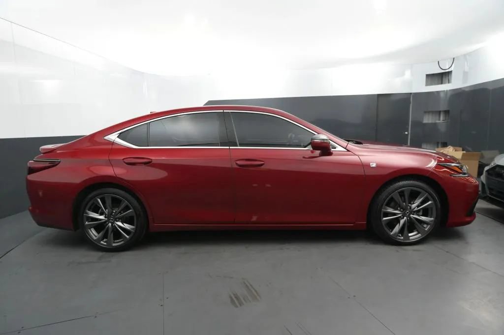 Used 2020 Lexus ES 350 F Sport w/ Accessory Package 2 FWD image 6