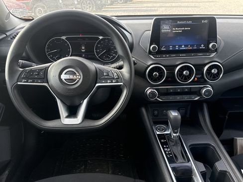 Certified 2024 Nissan Sentra SV FWD image 4
