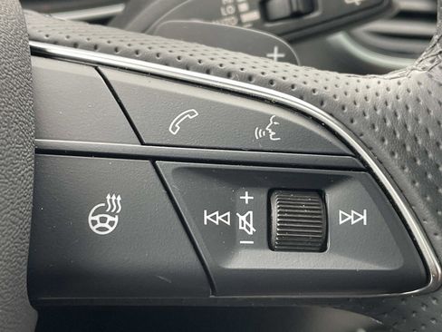 Certified 2024 Audi Q5 2.0T Prestige w/ Prestige Package image 25