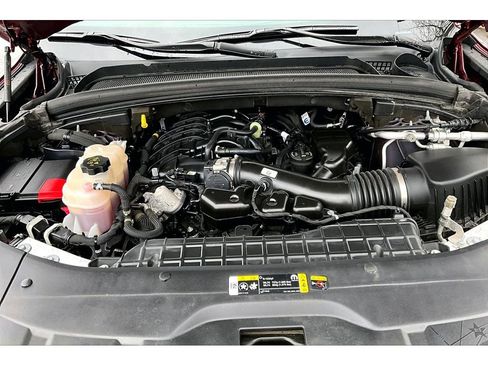 Certified 2025 Jeep Grand Cherokee L Altitude AWD/4WD image 12