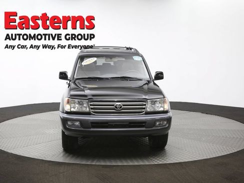 Used 2005 Toyota Land Cruiser AWD/4WD image 55