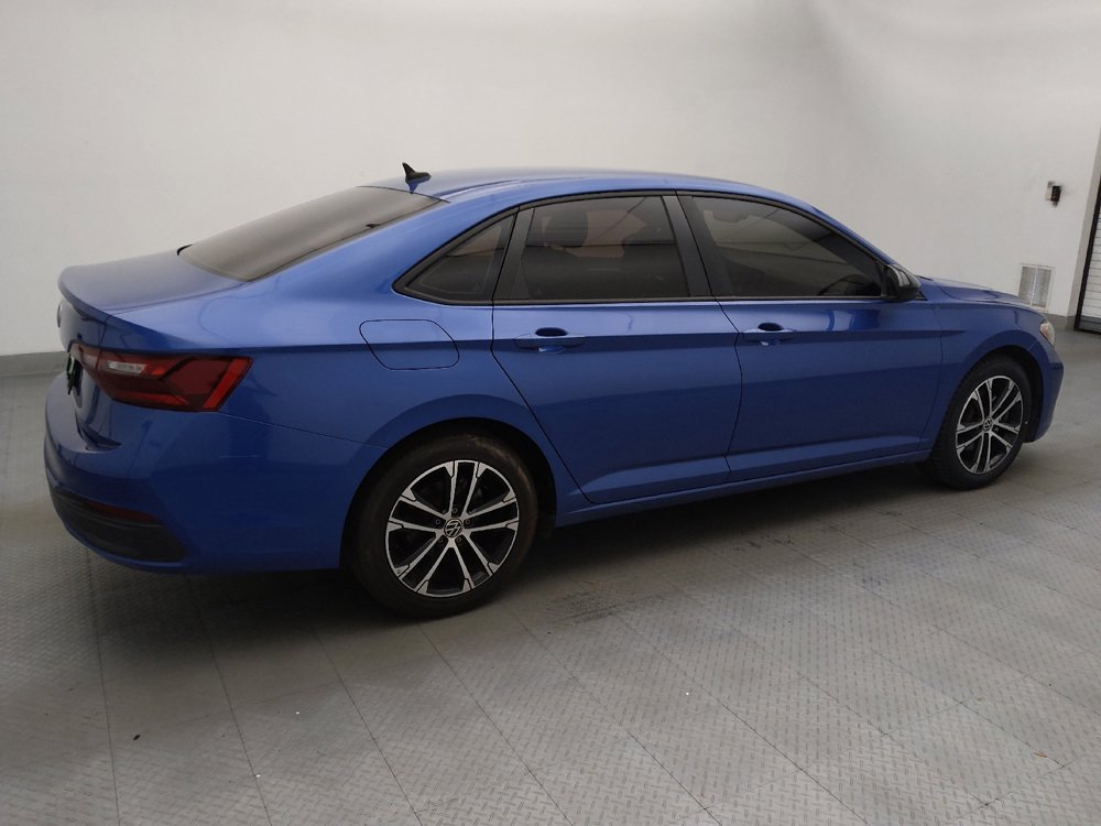 Used 2022 Volkswagen Jetta Sport FWD image 10