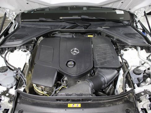 Certified 2025 Mercedes-Benz E 350 4MATIC Sedan image 38