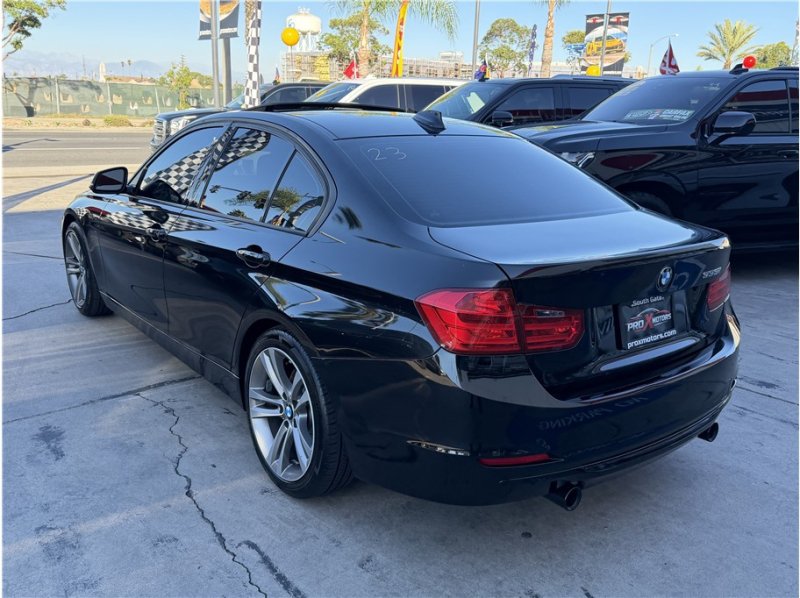 Used 2013 BMW 335i Sedan RWD image 4