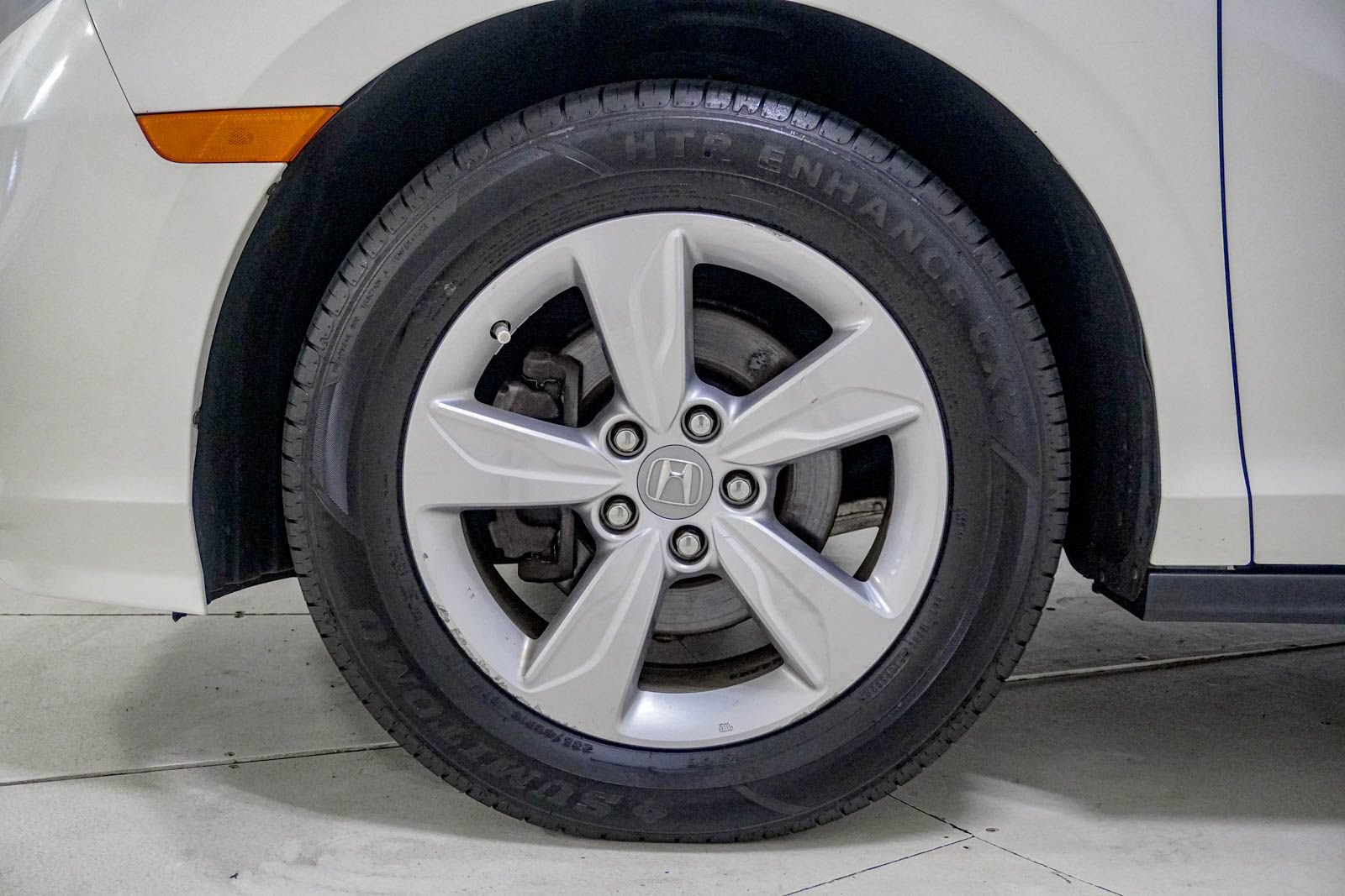 Used 2019 Honda Odyssey EX-L image 17