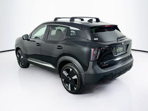 Used 2025 Nissan Kicks SR FWD image 5