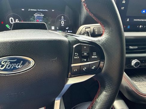 Used 2025 Ford Explorer ST AWD/4WD image 17