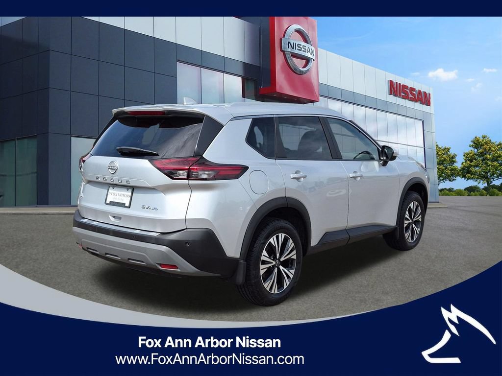 Certified 2023 Nissan Rogue SV w/ SV Premium B Package AWD/4WD image 5