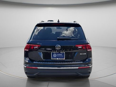 Certified 2023 Volkswagen Tiguan S FWD image 6