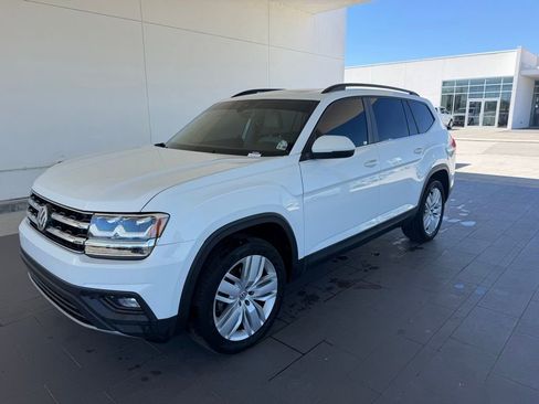 Used 2020 Volkswagen Atlas SE w/ Panoramic Sunroof Package image 1