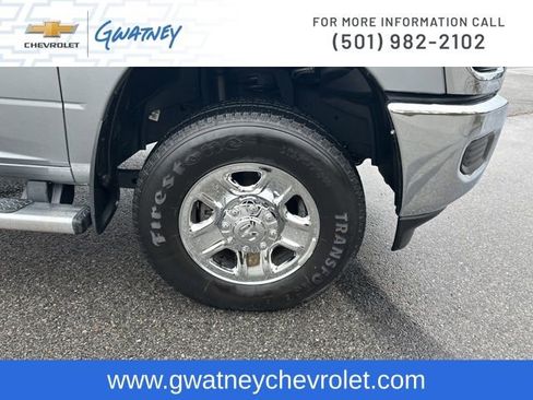 Used 2024 RAM 2500 Tradesman w/ Chrome Appearance Group image 12