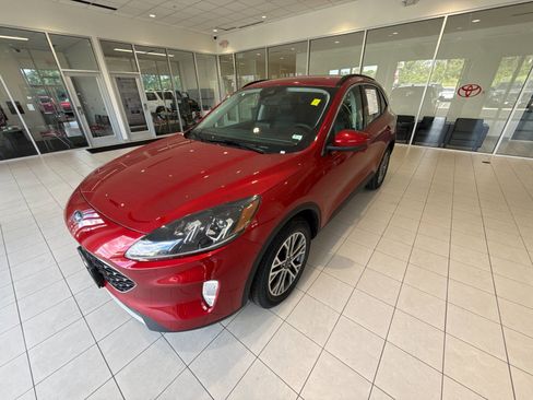 Used 2021 Ford Escape SEL AWD/4WD image 7