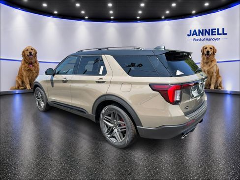 New 2026 Ford Explorer ST w/ Sun And Sound Package AWD/4WD image 8