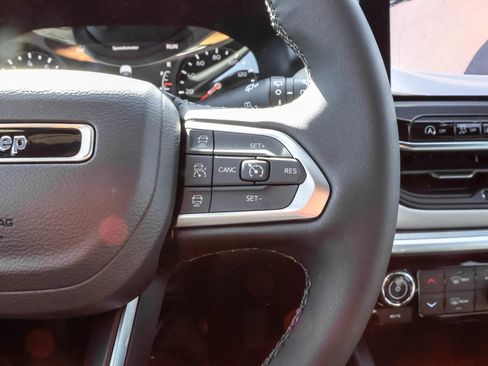 New 2026 Jeep Compass Limited image 23