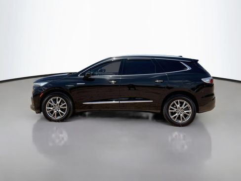 Used 2023 Buick Enclave Essence w/ Experience Buick Package FWD image 4