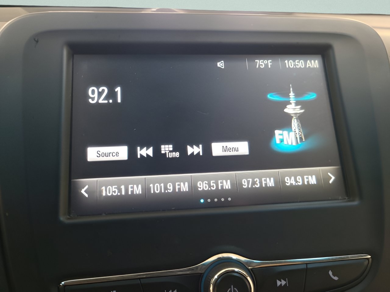 Used 2018 Chevrolet Equinox LT FWD image 31