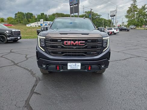 Used 2022 GMC Sierra 1500 AT4X AWD/4WD image 8