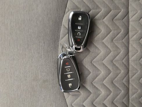 Used 2022 Chevrolet Equinox LS AWD/4WD image 32