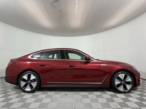 Used 2025 BMW i4 xDrive40i w/ Premium Package image 8