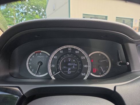 Used 2017 Honda Accord LX image 23