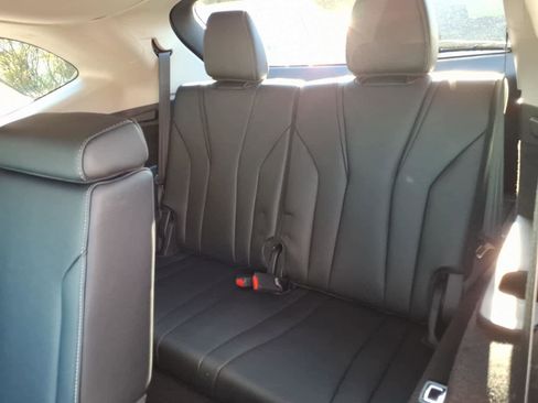 Certified 2024 Acura MDX SH-AWD w/ Technology Package image 26