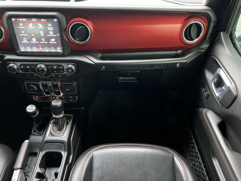 Used 2021 Jeep Wrangler Unlimited Rubicon w/ Uconnect 4C Nav & Sound Group image 35