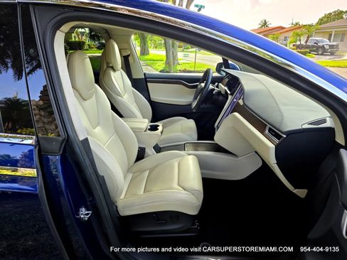 Used 2017 Tesla Model X 75D AWD/4WD image 41