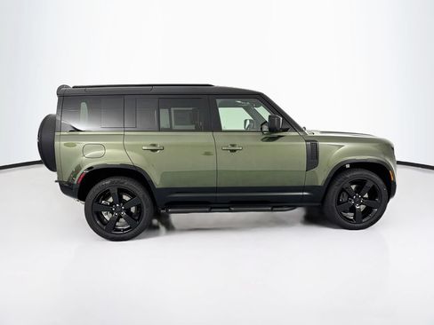 New 2026 Land Rover Defender 110 X-Dynamic SE AWD/4WD image 4