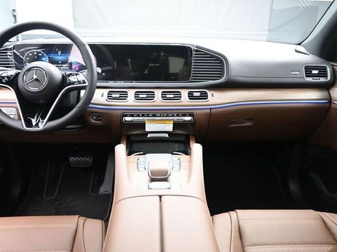New 2026 Mercedes-Benz GLE 450 4MATIC Coupe image 9