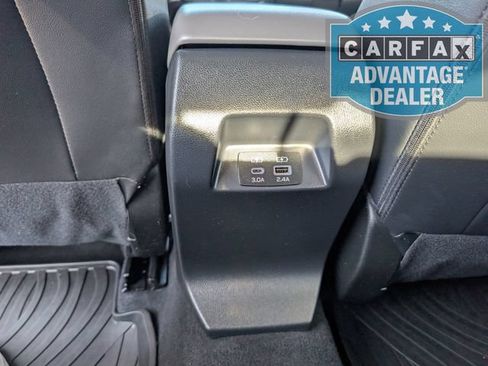 Used 2024 Subaru Crosstrek 2.0i Premium AWD/4WD image 21