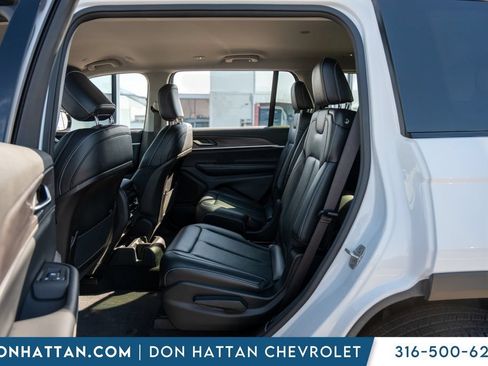 Used 2023 Jeep Grand Cherokee L Limited AWD/4WD image 22