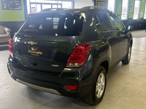 Used 2022 Chevrolet Trax LT image 16