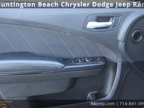 Used 2023 Dodge Charger GT w/ Blacktop Package image 10