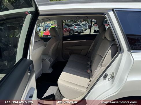 Used 2014 Subaru Outback 2.5i Premium AWD/4WD image 21