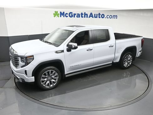 New 2026 GMC Sierra 1500 Denali AWD/4WD image 25