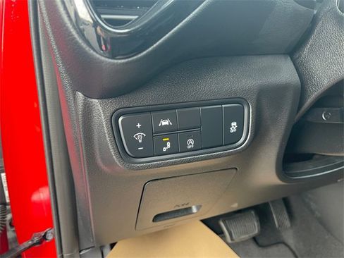 Used 2022 Kia Soul X-Line image 20