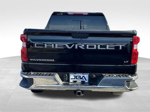 Used 2023 Chevrolet Silverado 1500 LT image 25