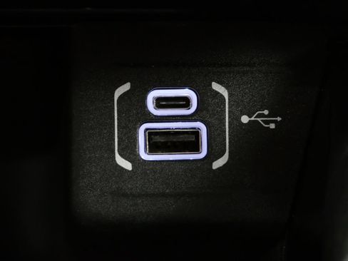 Used 2025 Jeep Compass Limited AWD/4WD image 21