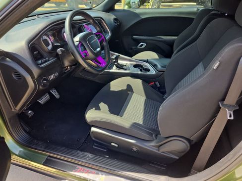 Used 2021 Dodge Challenger R/T Scat Pack RWD image 10