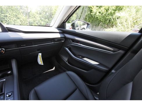 New 2026 MAZDA MAZDA3 2.5 S Sedan w/ Preferred Pkg FWD image 9