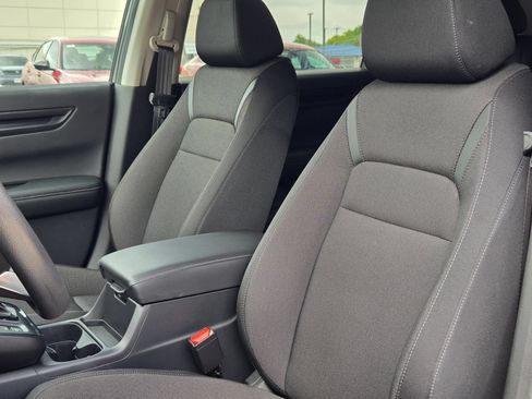 Used 2026 Honda CR-V LX image 12