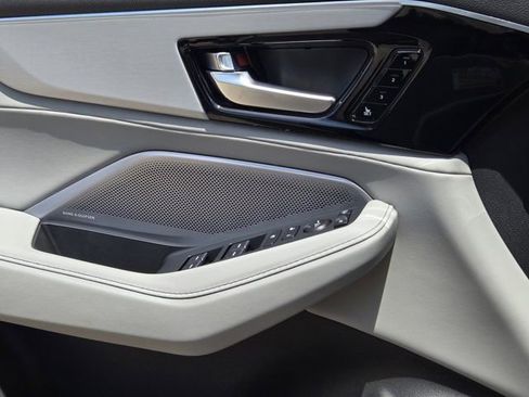 Certified 2026 Acura MDX FWD w/ Technology Package image 23