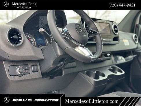 New 2025 Mercedes-Benz Sprinter 2500 image 12