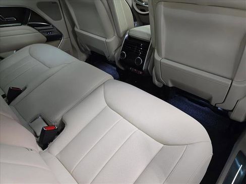 New 2026 Land Rover Range Rover SE image 11