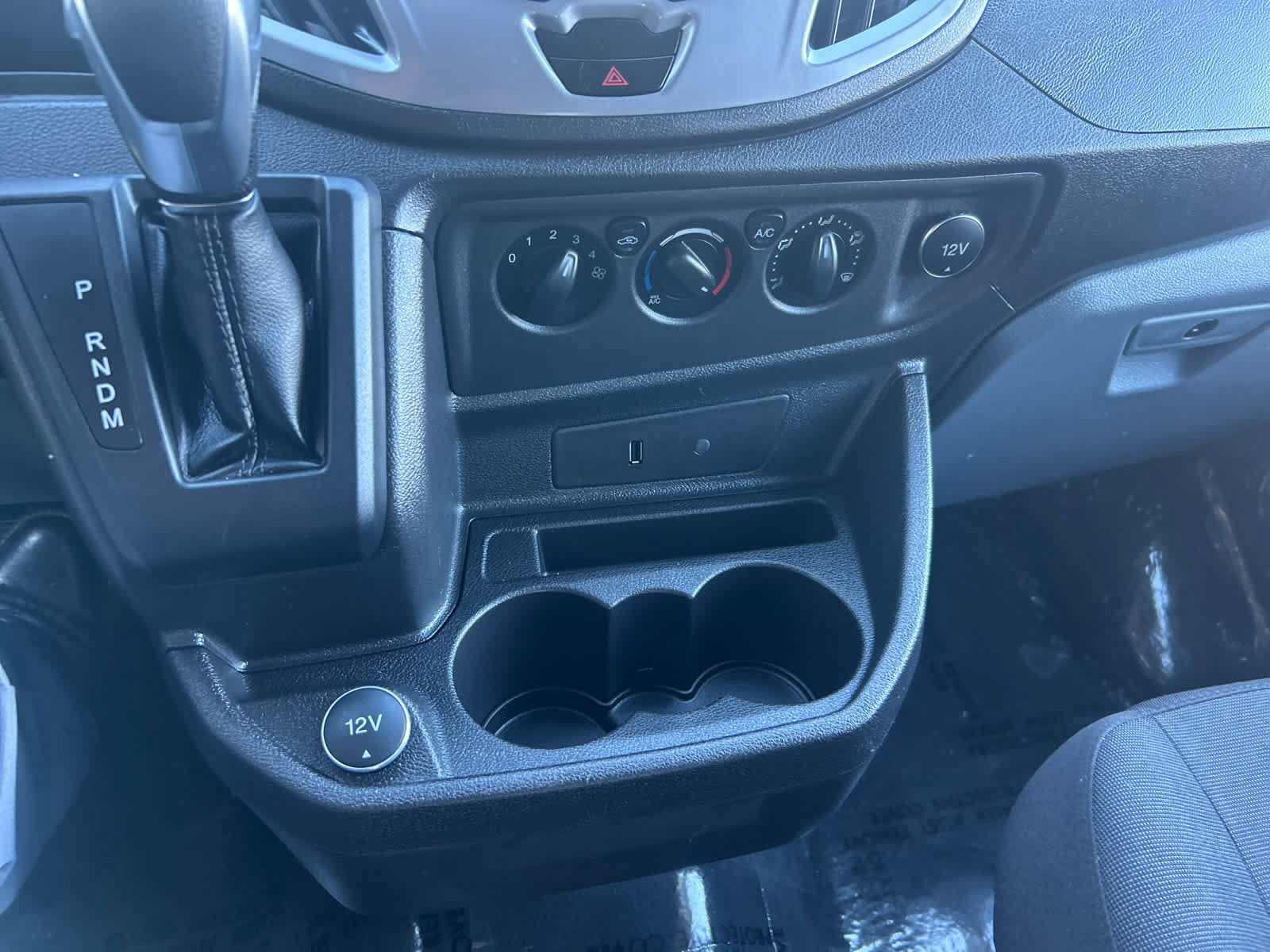 Used 2019 Ford Transit 150 XLT RWD image 18