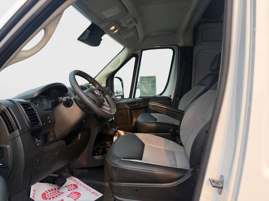 Used 2026 RAM ProMaster 2500 w/ Convenience Group FWD image 18