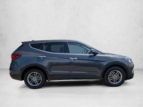 Used 2017 Hyundai Santa Fe Sport AWD/4WD image 4